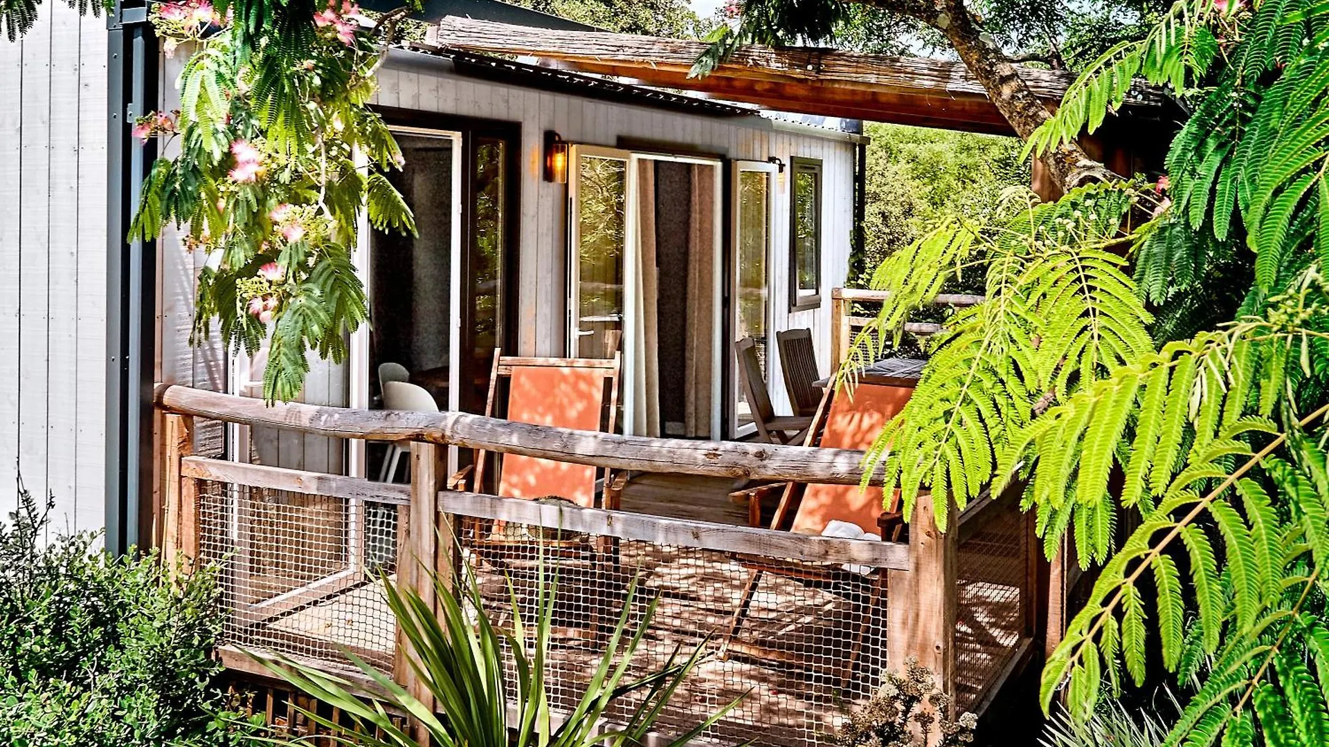 Campsite Au Paradis Des Campeurs Les Issambres