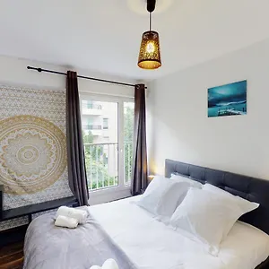 Apartment Le Berthollet 9 - Renovated 1 Bedroom 2 Steps - Center